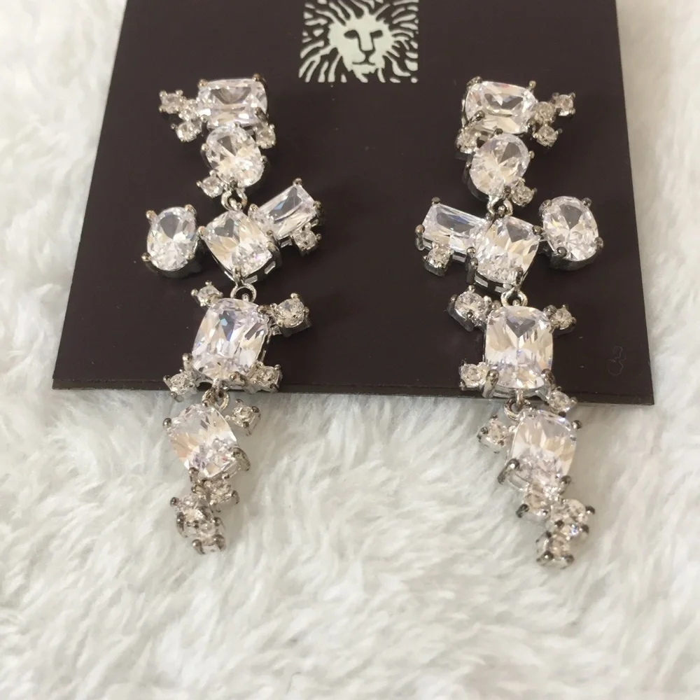ANNE KLEIN Long Dangling Crystal Link Silver Tone